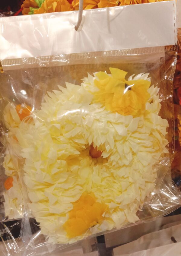 Artificial Gajras (WhYe Yellow) (2 pcs)